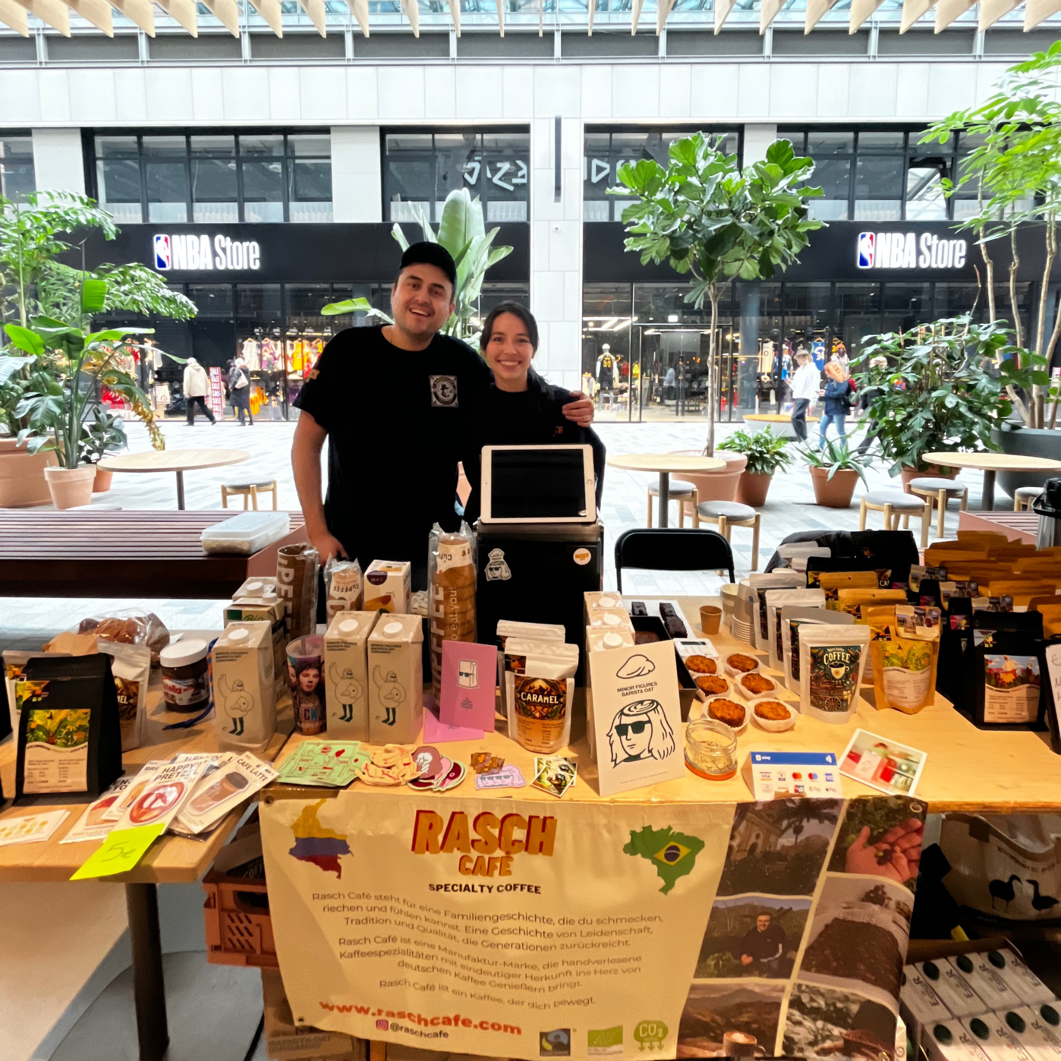 rasch_cafe_catering stand_matcha_specialty_coffee